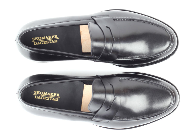 Vika -  Black Calf - Loafer